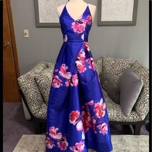 Size 3 Junior Formal Dress